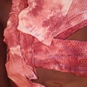 Versitile Fitness outfit For women